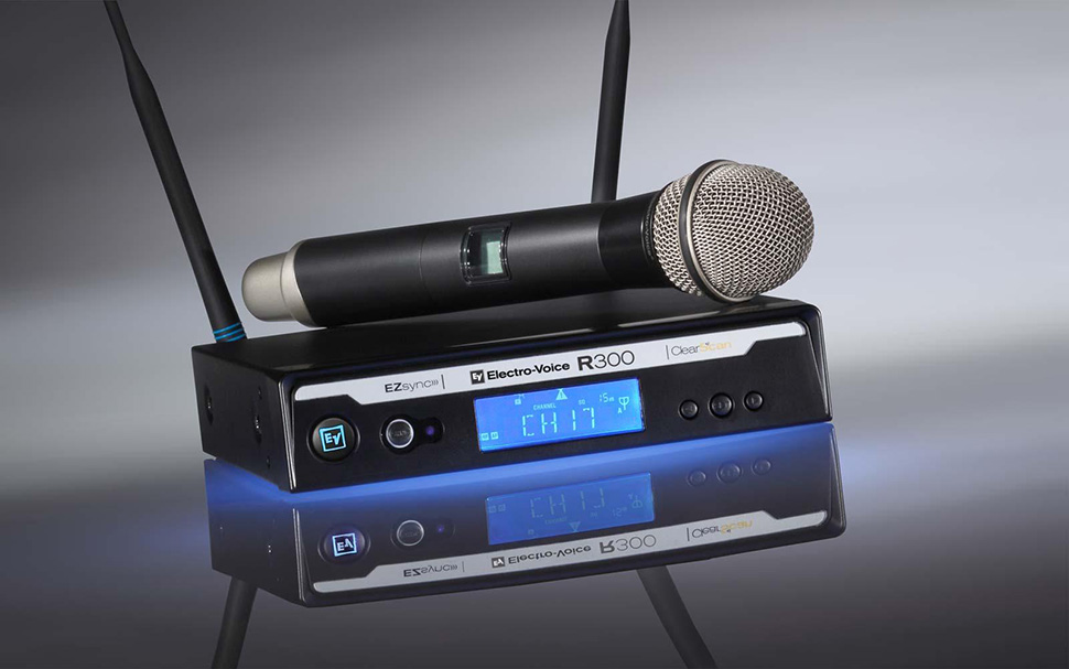 میکروفن بیسیم الکتروویس Electro Voice R300-HD