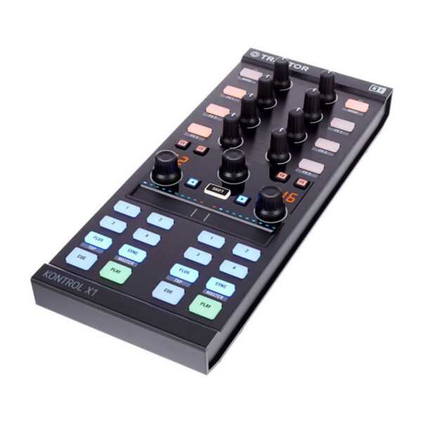 دی جی کنترلر نیتیو اینسترومنتز Native Instruments Traktor Kontrol X1 MK2